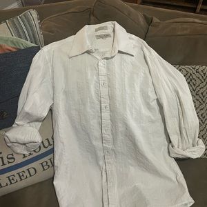 White seersucker long sleeve button down shirt size large. Smoke free home.